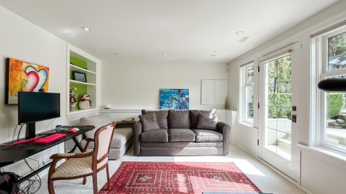 4058 31St Avenue W, Vancouver, BC 