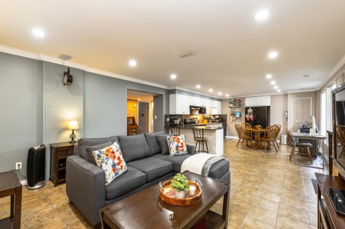 2113 Cape Horn Avenue, Coquitlam, BC 