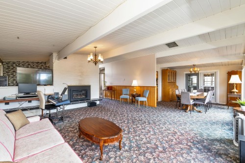 2113 Cape Horn Avenue, Coquitlam, BC 