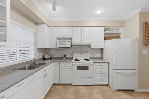 3428 7Th Avenue W, Vancouver, BC 