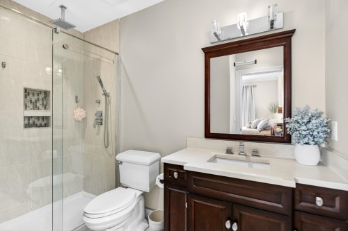 6411 No. 7 Road, Richmond, BC 