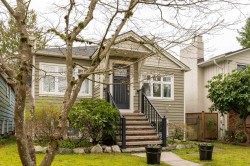 4047 32nd Avenue W Vancouver, BC V6S 1Z5