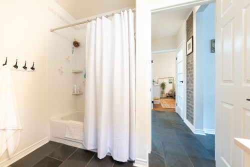 4047 32Nd Avenue W, Vancouver, BC 