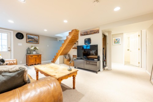 4047 32Nd Avenue W, Vancouver, BC 