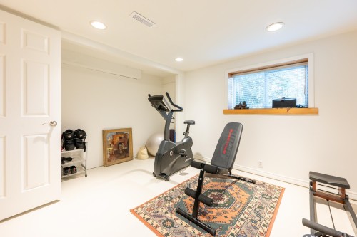 4047 32Nd Avenue W, Vancouver, BC 