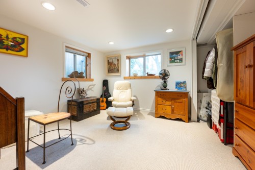 4047 32Nd Avenue W, Vancouver, BC 