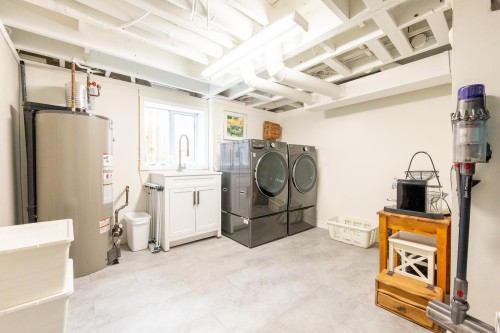 4047 32Nd Avenue W, Vancouver, BC 