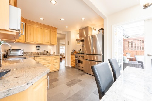 4047 32Nd Avenue W, Vancouver, BC 