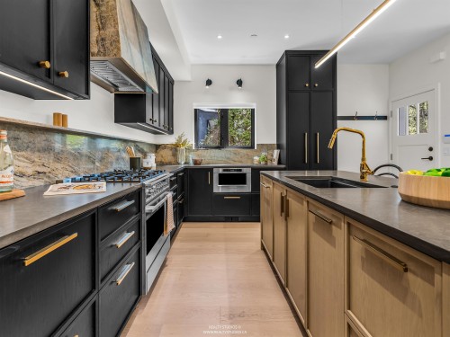 3-4088 Maple Crescent, Vancouver, BC 