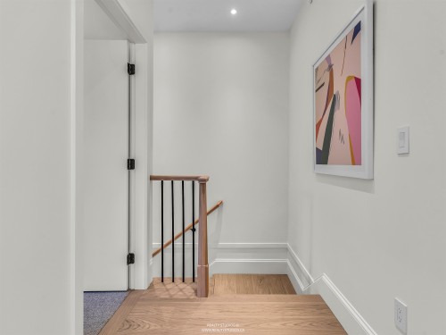 3-4088 Maple Crescent, Vancouver, BC 