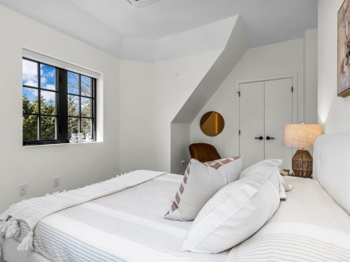 3-4088 Maple Crescent, Vancouver, BC 