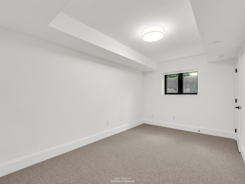 3-4088 Maple Crescent, Vancouver, BC 