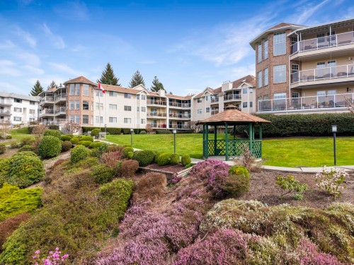 208-22611 116 Avenue  Maple Ridge, BC V2X 0W7