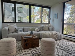 503-1740 Comox Street  Vancouver, BC V6G 2Z1