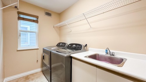 5520 Wallace Road, Richmond, BC 