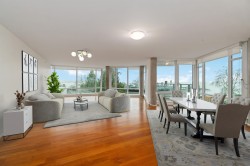 404-1762 Davie Street  Vancouver, BC V6G 1W2