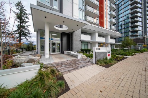 207-8940 University Crescent  Burnaby, BC V5A 0E7