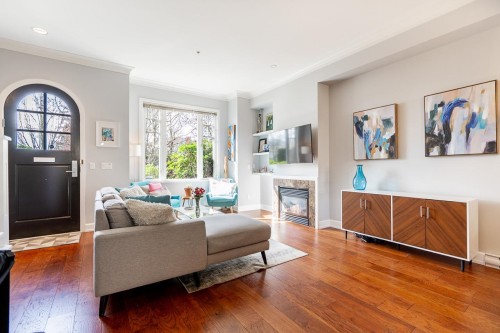 991 38Th Avenue W, Vancouver, BC 