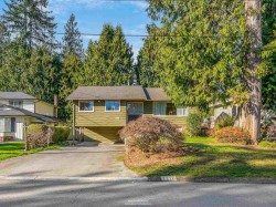 1110 Lodge Road  North Vancouver, BC V7R 1W8