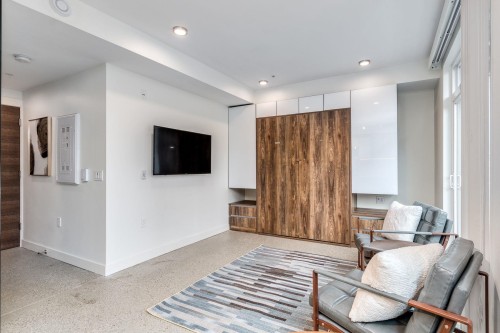 301-1170 Barclay Street , Vancouver, BC V6E 1H1 2