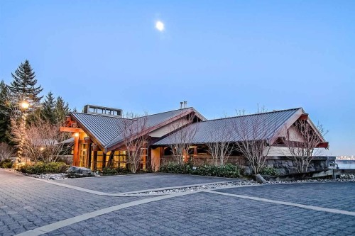 1102-3355 Cypress Place, West Vancouver, BC 