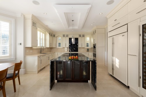 2912 Mathers Avenue, West Vancouver, BC 