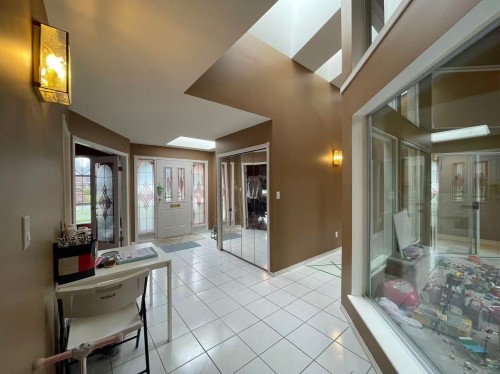 5107 2a Avenue  Delta, BC V4M 3N7