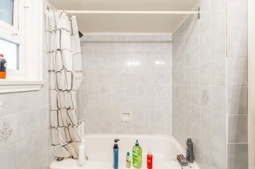 3163 Rupert Street, Vancouver, BC 