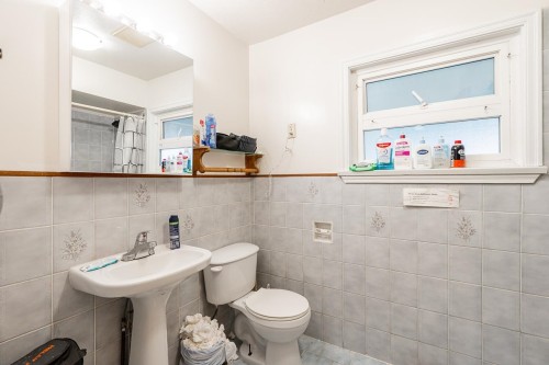 3163 Rupert Street, Vancouver, BC 