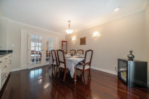 4049 27Th Avenue W, Vancouver, BC 