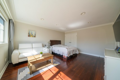 4049 27Th Avenue W, Vancouver, BC 