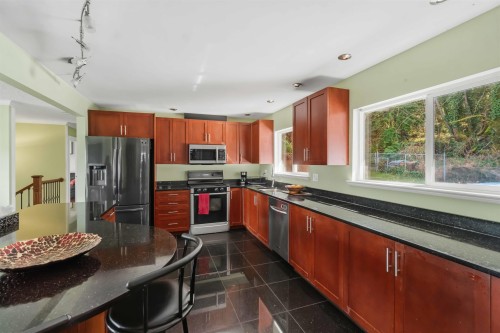 2331 Henry Street, Port Moody, BC 