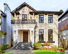 3715 22nd Avenue W Vancouver, BC V6S 1J5