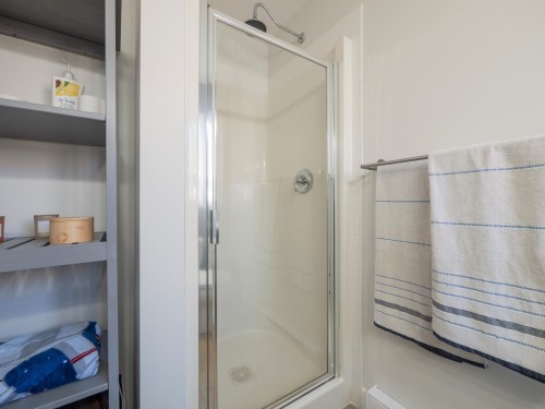 5726 Emily Way, Sechelt, BC 