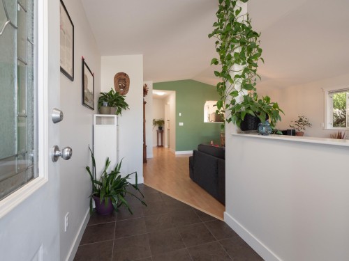 5726 Emily Way, Sechelt, BC 