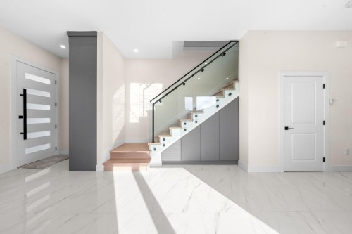 1548 41St Avenue E, Vancouver, BC 