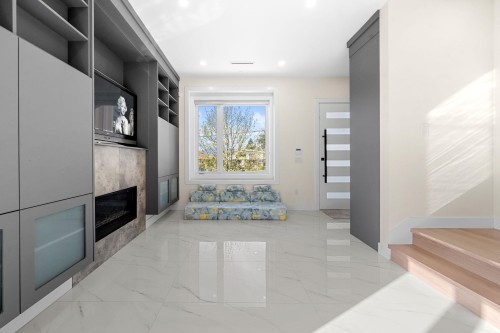 1548 41St Avenue E, Vancouver, BC 