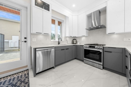 1548 41St Avenue E, Vancouver, BC 