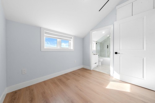 1548 41St Avenue E, Vancouver, BC 