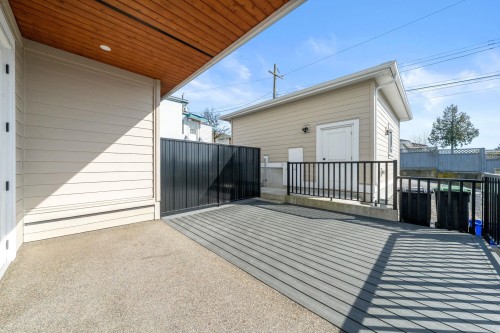 1548 41St Avenue E, Vancouver, BC 