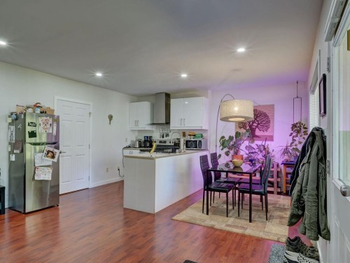 5886 Sandy Hook Road, Sechelt, BC 