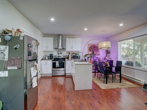 5886 Sandy Hook Road, Sechelt, BC 