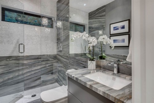 1525 Vinson Creek Road, West Vancouver, BC 