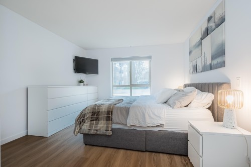 102-11665 Haney Bypass, Maple Ridge, BC 