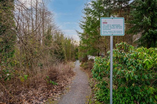 102-11665 Haney Bypass, Maple Ridge, BC 