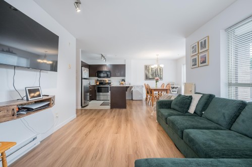 102-11665 Haney Bypass, Maple Ridge, BC 