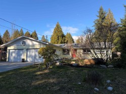 7940 Southwood Road Halfmoon Bay, BC V7Z 1C9