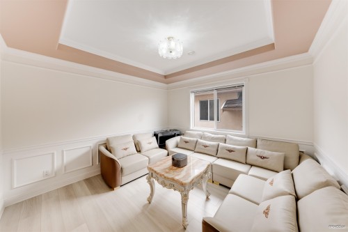 5211 Woodwards Road, Richmond, BC 