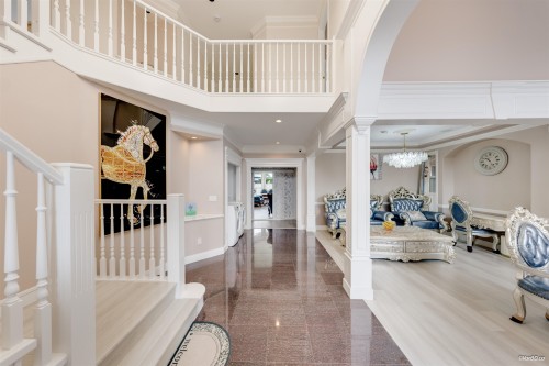 5211 Woodwards Road, Richmond, BC 