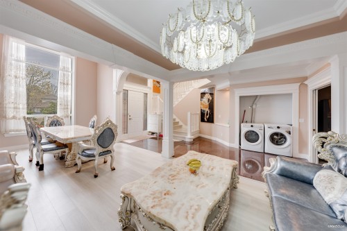 5211 Woodwards Road, Richmond, BC 